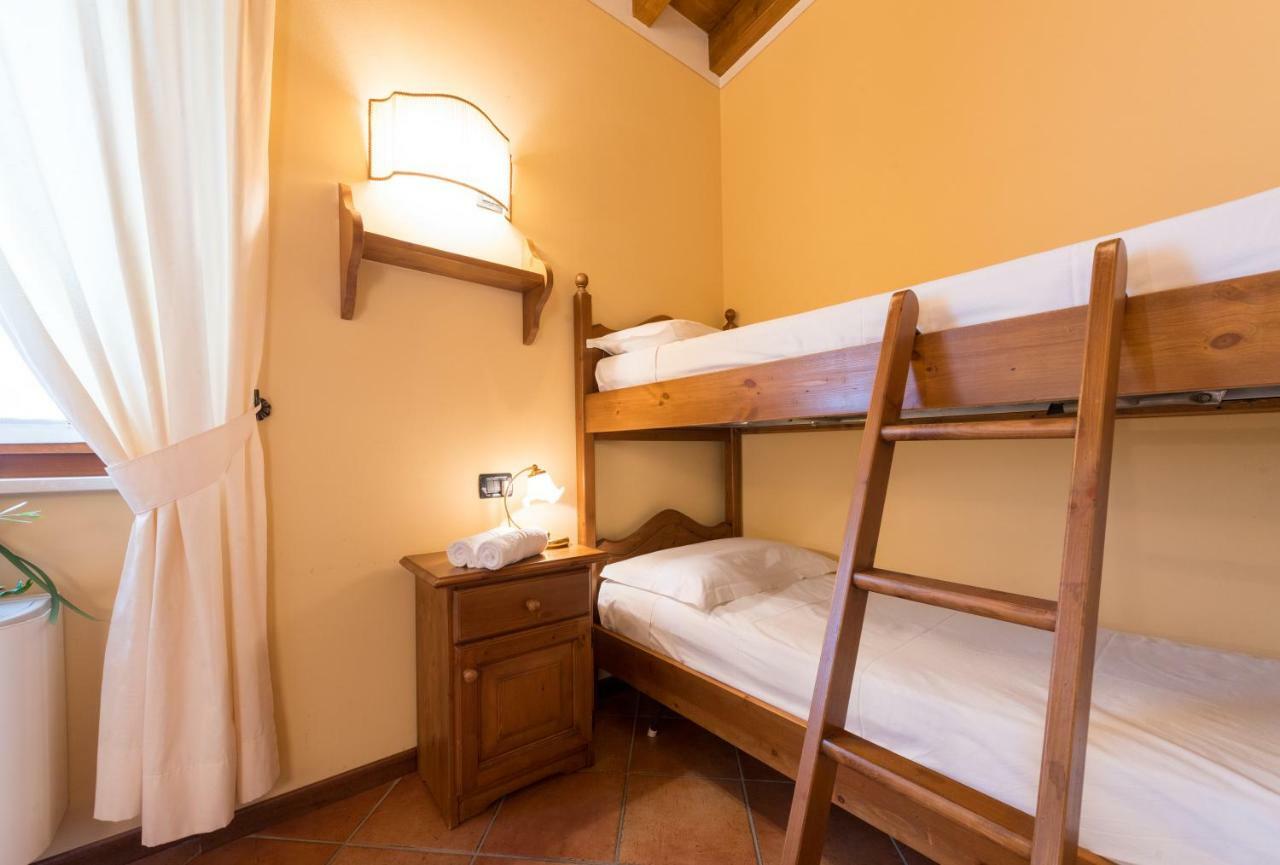 Bed and Breakfast Le Rondini à Bagnolo Mella Extérieur photo